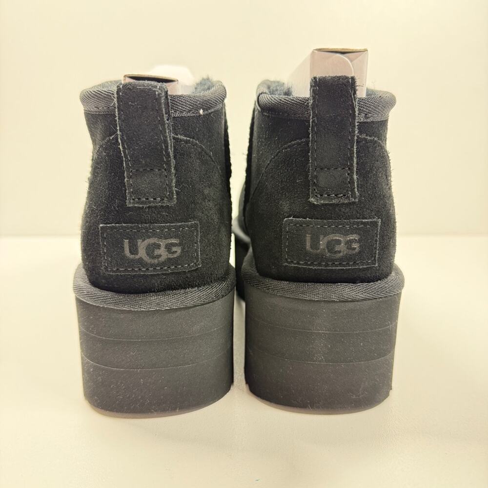 NWOB UGG Women's Classic Ultra Mini Platform Size 9 - Picture 5 of 7